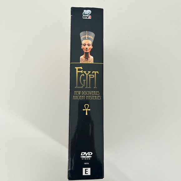 π2 for $15π DVD Box Set: Egypt β New Discoveries and Ancient Mysteries - Picture 3 of 6